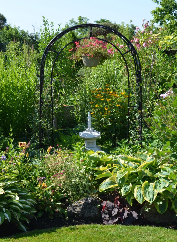 Arch and hanging pot