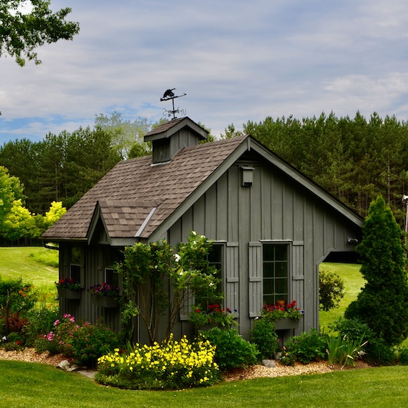 Garden shed as studio