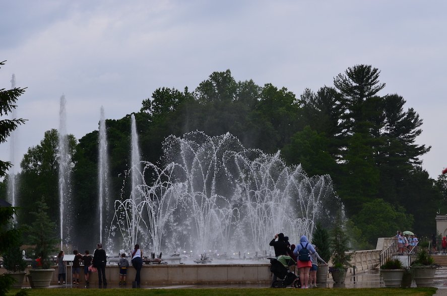 Longwood fountains display