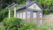 Garden shed with pergola