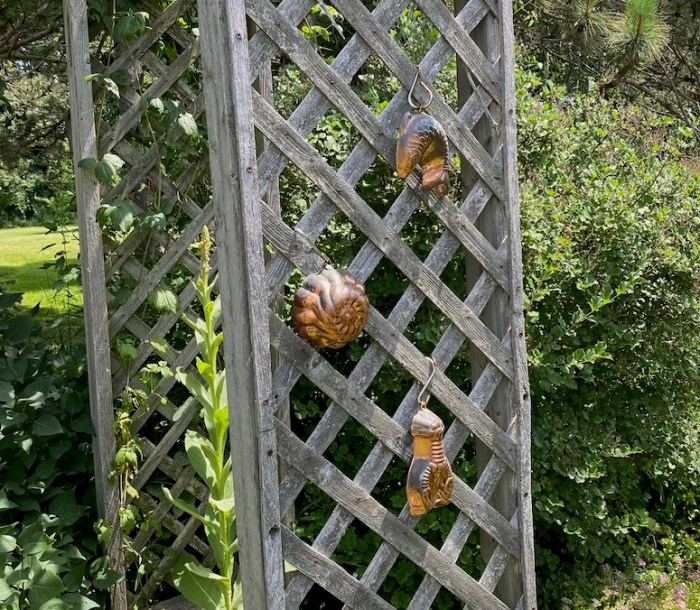 Jelly molds as garden decor
